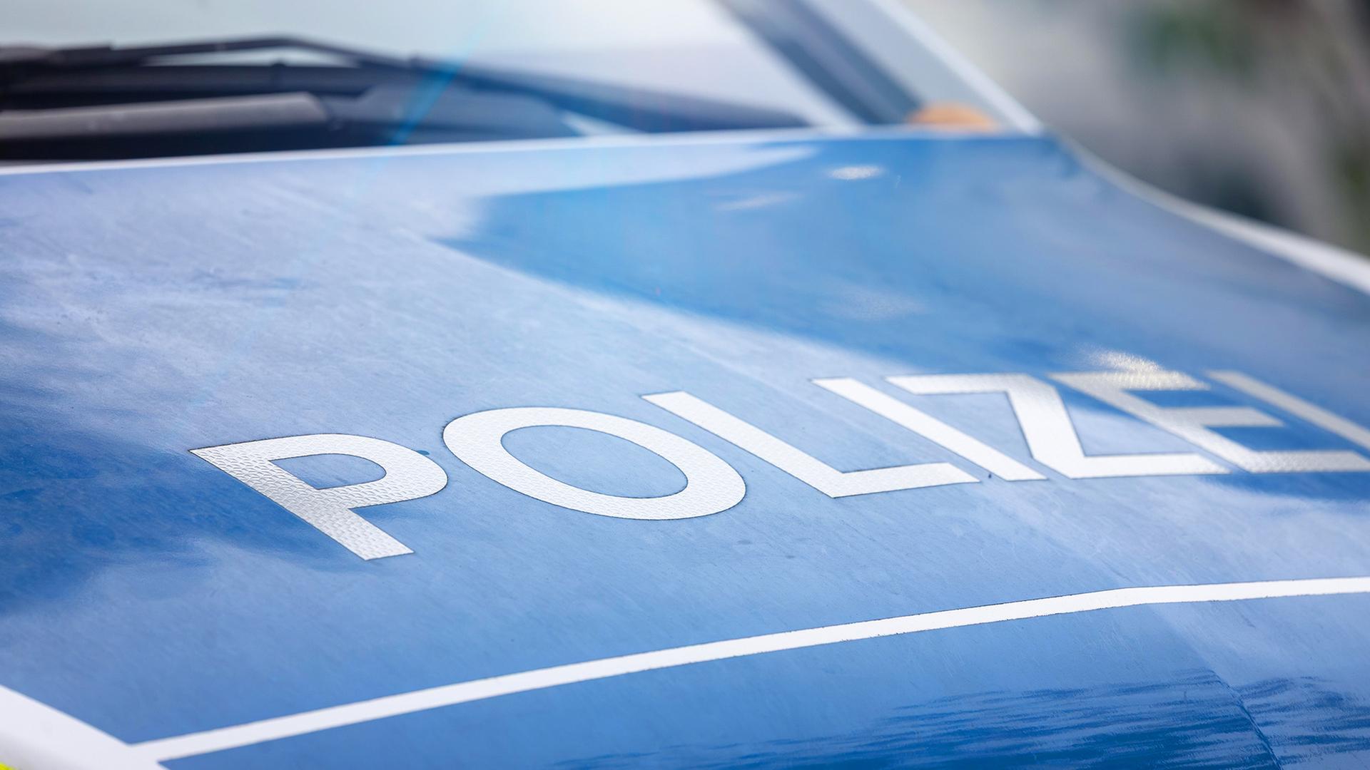 Frau in Erkner erstochen - Polizei im Großeinsatz
