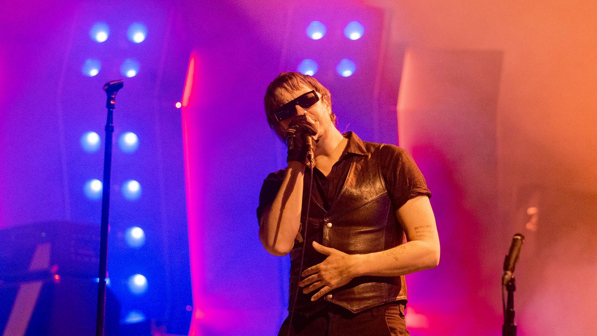 Julian Casablancas von the Strokes im Juni 2026 in Manchester. (Quelle: Picture Alliance/Justin Renfroe) | Sipa USA
