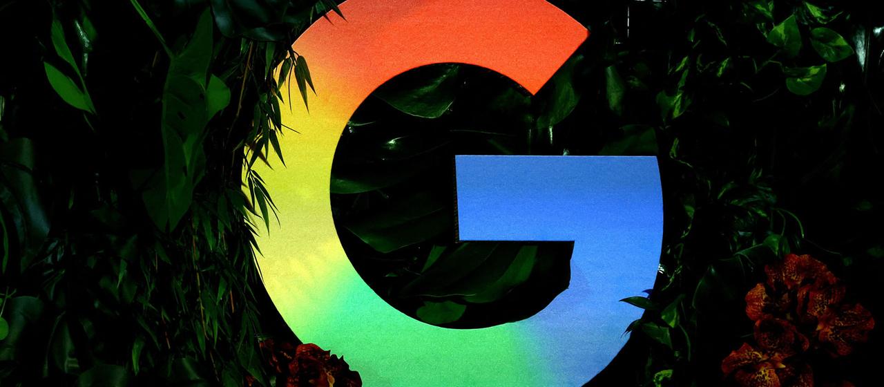 Das Google-Logo bei einer Pressekonferenz in Berlin.