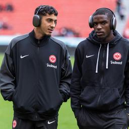 Chaibi und Nkounkou von Eintracht Frankfurt 