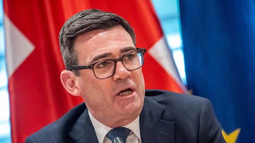Britischer Premier wirft Russland Einmischung vor