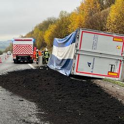 Umgekippter Lkw auf der Autobahn