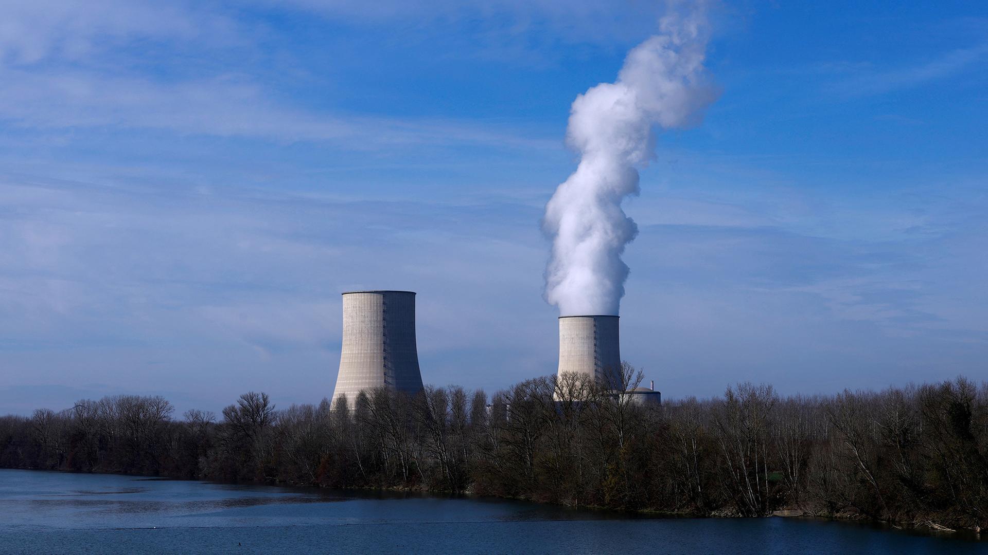 Kühltürme des Kernkraftwerks von Electricite de France (EDF) in Golfech am Rande der Garonne (Frankreich). | REUTERS