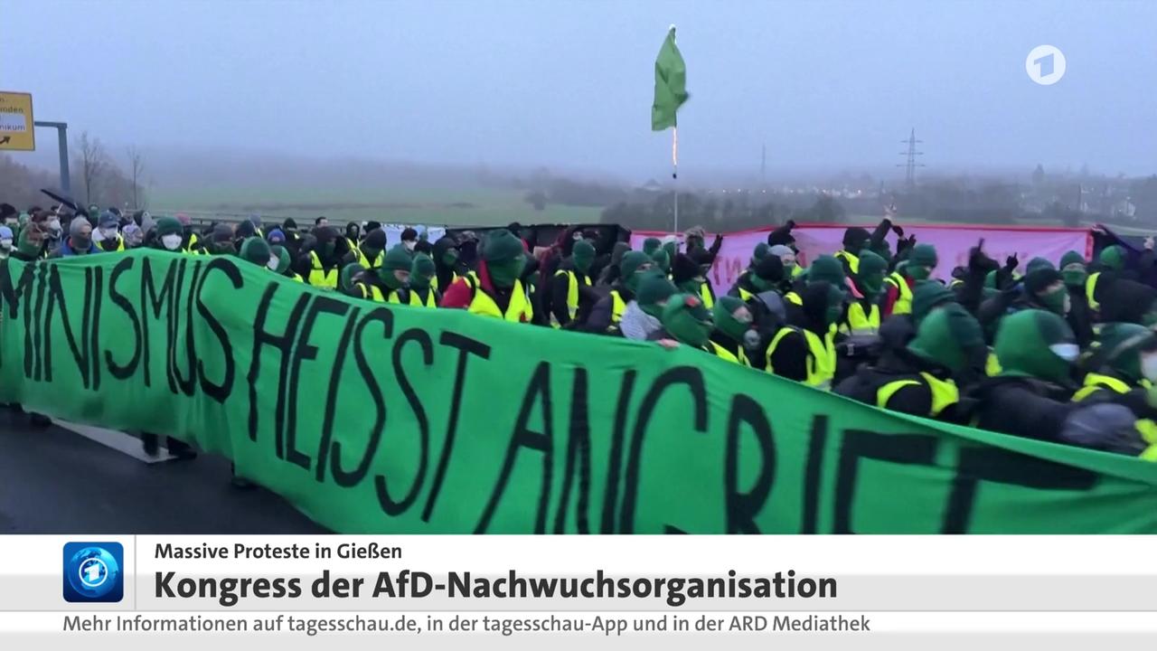 tagesschau in 100 Sekunden