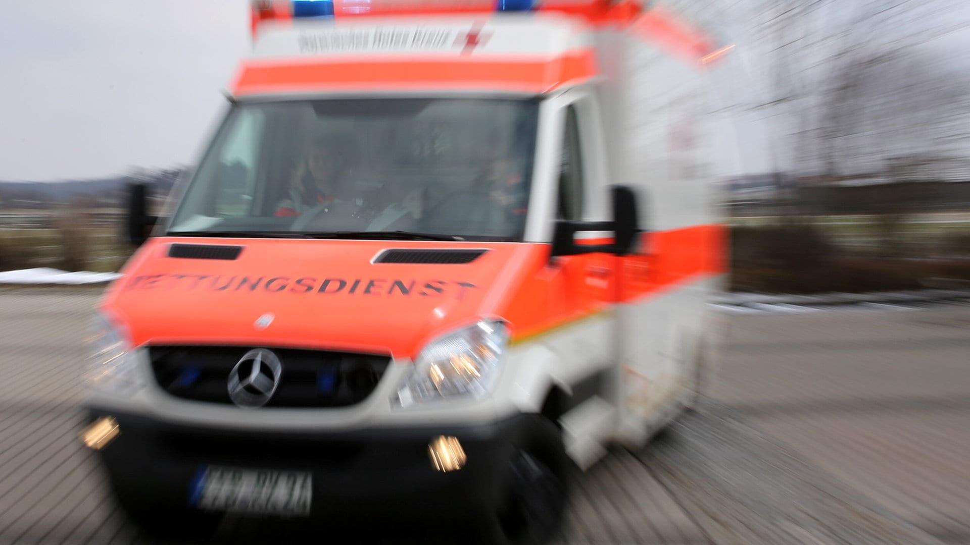 Kind stirbt bei Unfall mit Lieferwagen in Neuenburg