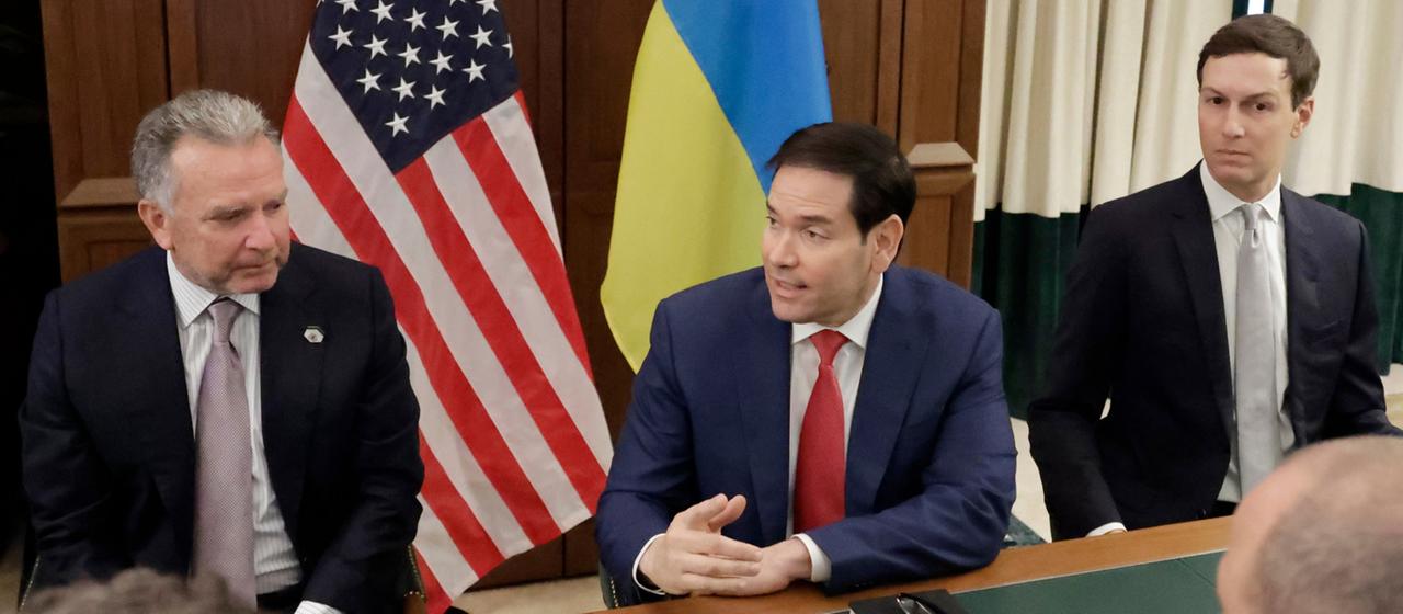 Steve Witkoff, Marco Rubio und Jared Kushner bei einem Treffen mit ukrainischen Regierungsvertretern