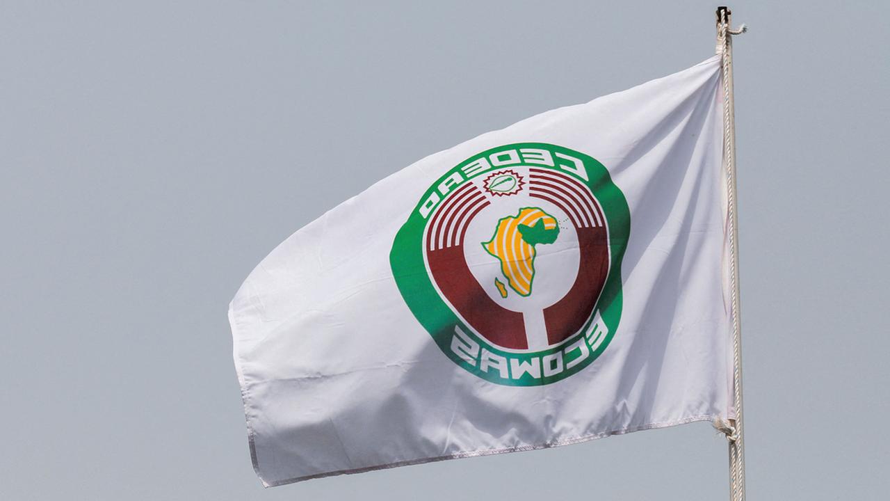 Krise in Niger ECOWAS hofft auf diplomatische Lösung tagesschau.de