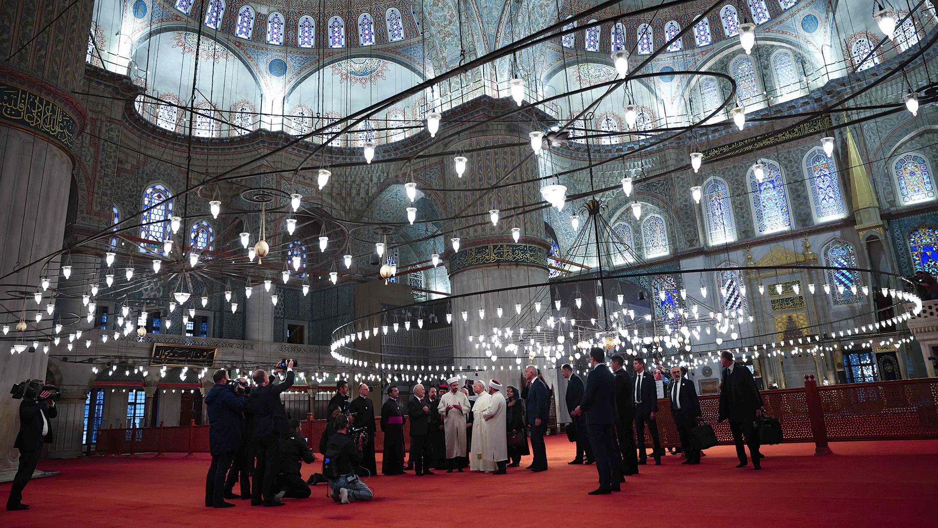 Papst Leo XIV besucht die Sultan Ahmed Moschee (Blaue Moschee) | AFP
