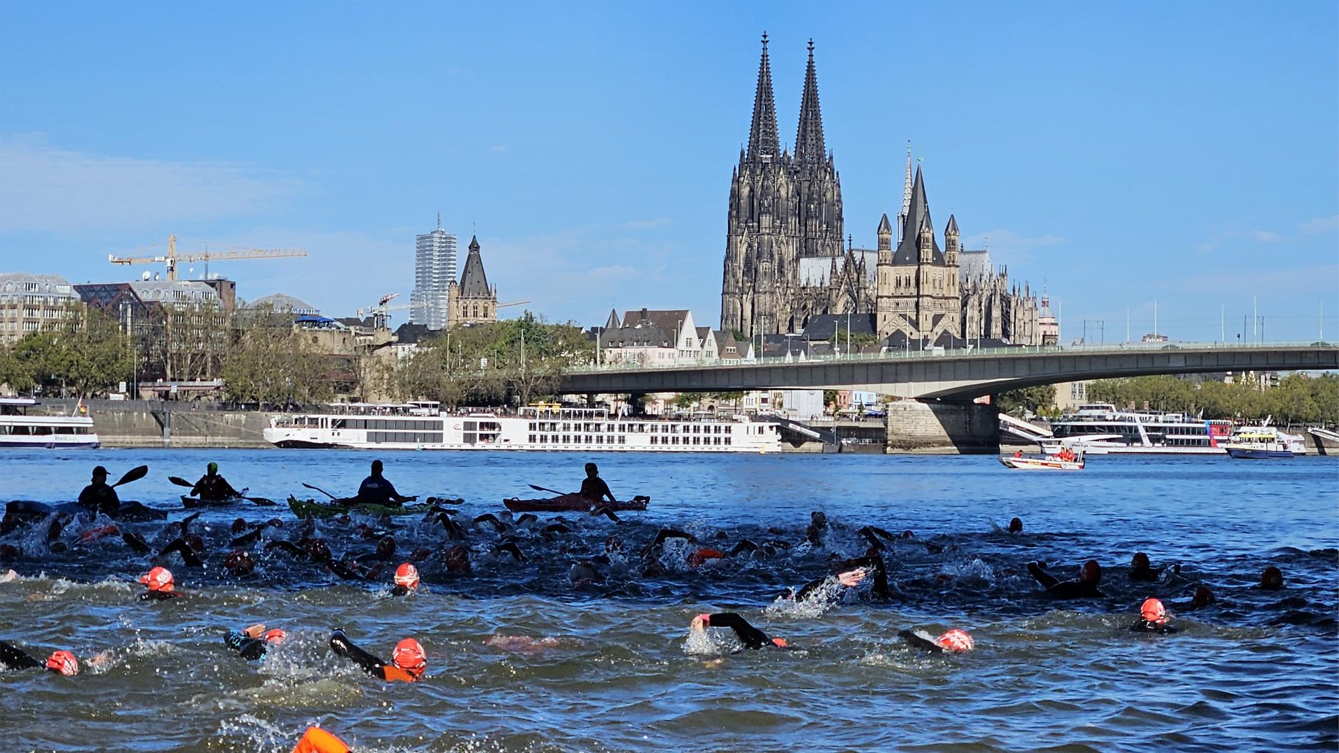 Köln-Triathlon lockt 4.200 Sportler und Tausende Besucher