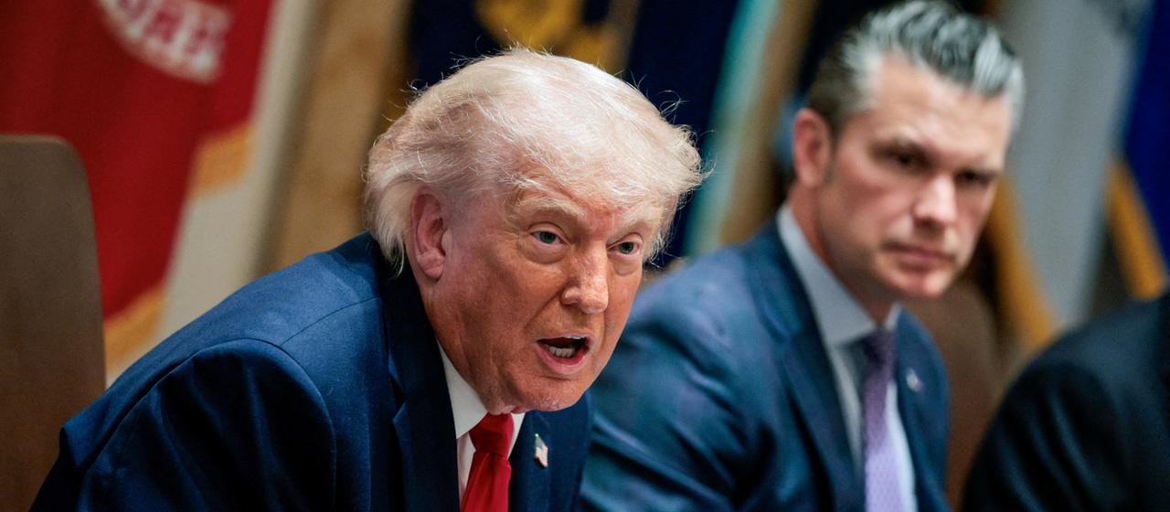 Donald Trump und Pete Hegseth