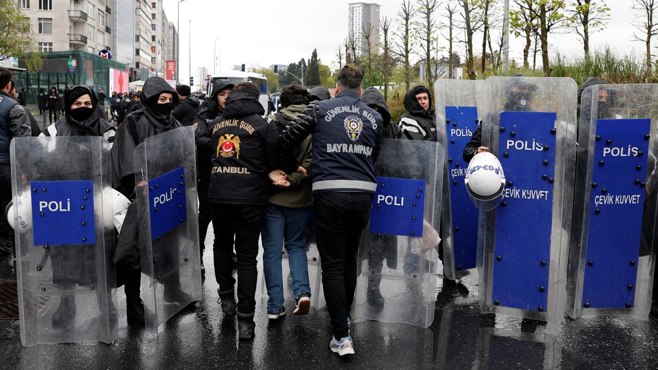 Hunderte Festnahmen bei Demonstrationen am 1. Mai in Istanbul