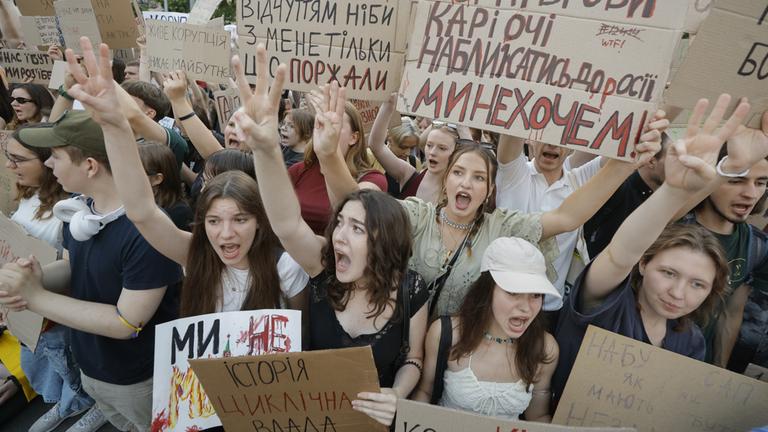 Protestierende in der Ukraine (Archiv)