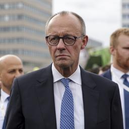 Kanzler Merz bei den Feierlichkeiten zum Tag der Einheit in Saarbrücken