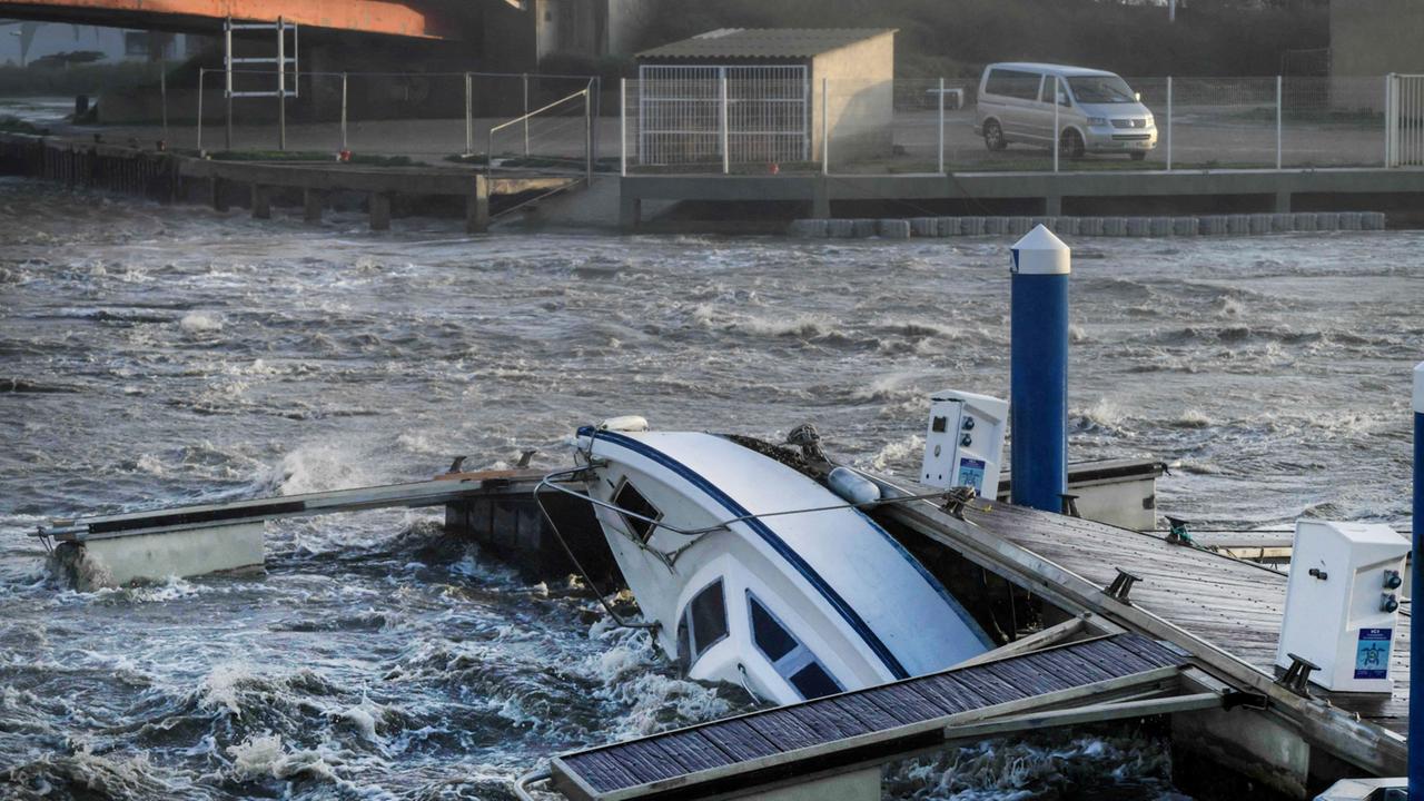 Sturm in Frankreich: Ein Toter und großer Stromausfall
