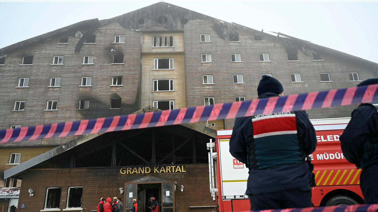 Lange Haftstrafen nach Hotelbrand mit 78 Toten in türkischem Skigebiet