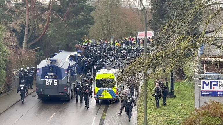 Polizei-Einsatz in Nähe der Gießener Messe