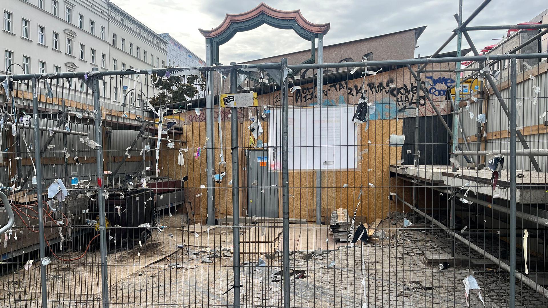 Eingang zum U-Bahnhof Hermannplatz (Quelle: rbb/Anna Bordel) | rbb/Anna Bordel