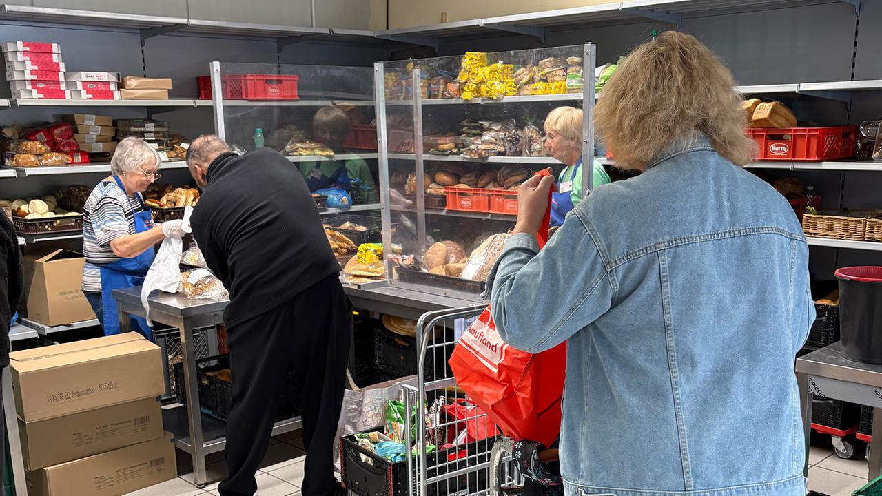 Wie hart steigende Inflation die Tafeln in Deutschland trifft