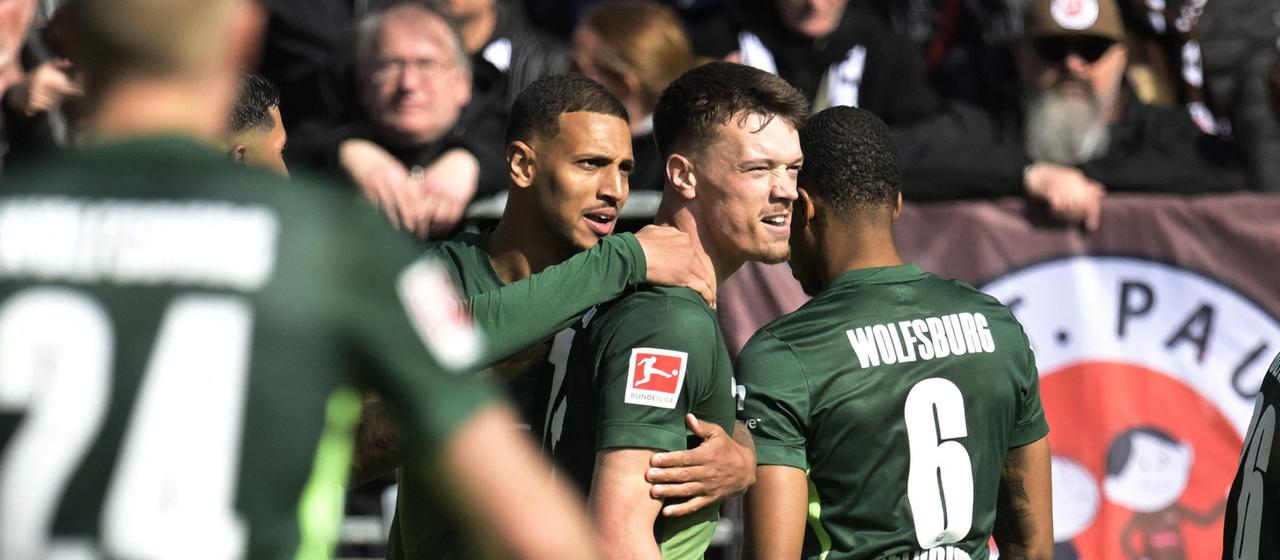 Wolfsburg jubelt gegen St. Pauli