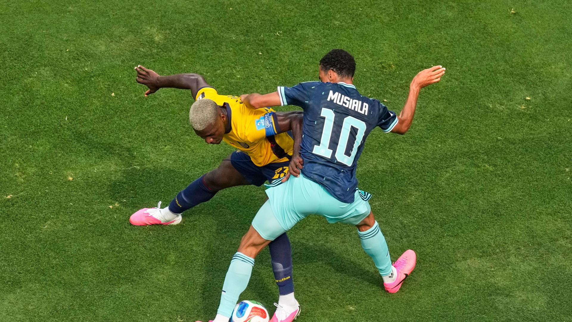 Deutschland verliert mit 1:2 gegen Ecuador