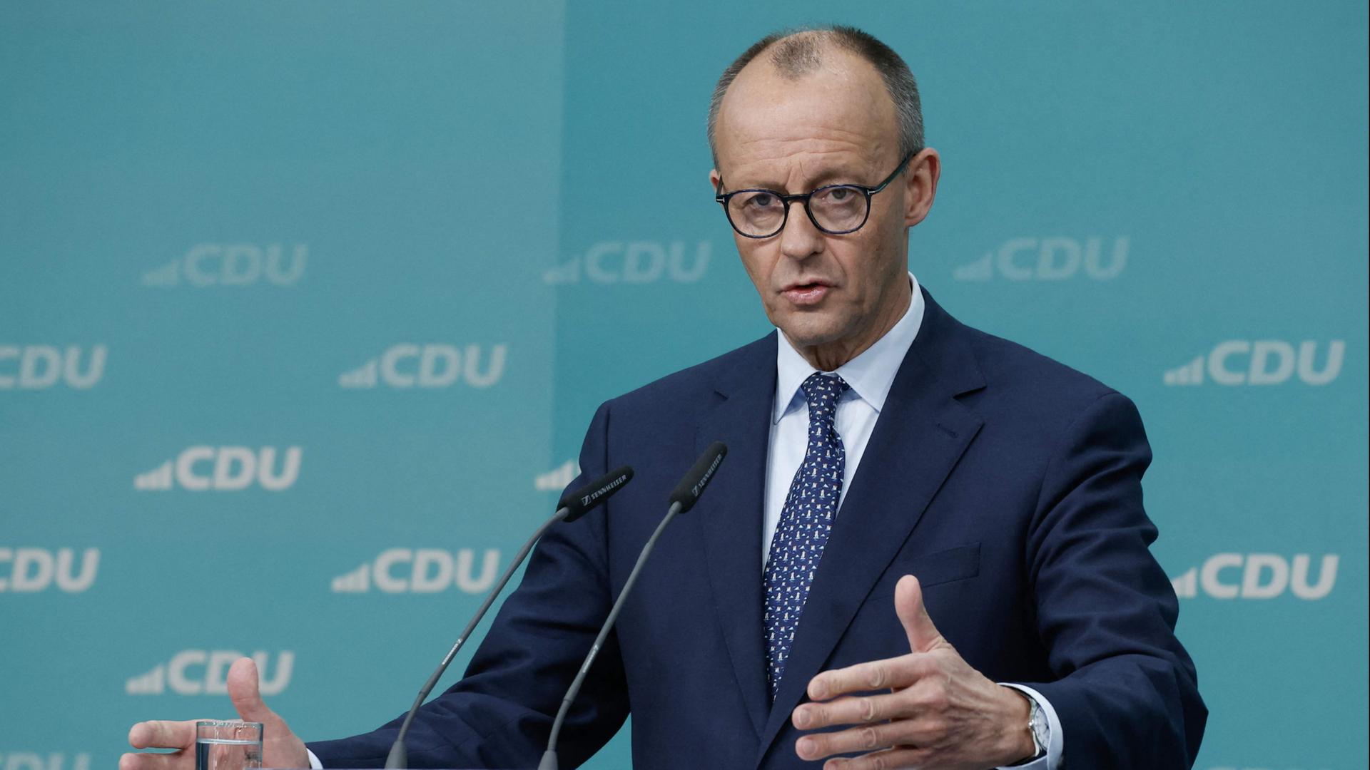 Unions-Kanzlerkandidat Merz will erste Gespräche mit der SPD über eine  mögliche Koalition führen