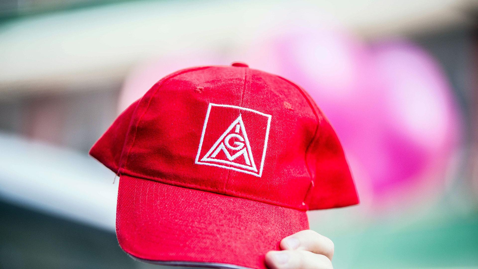 IG Metall kündigt Urabstimmung über unbefristeten Streik bei Aios an