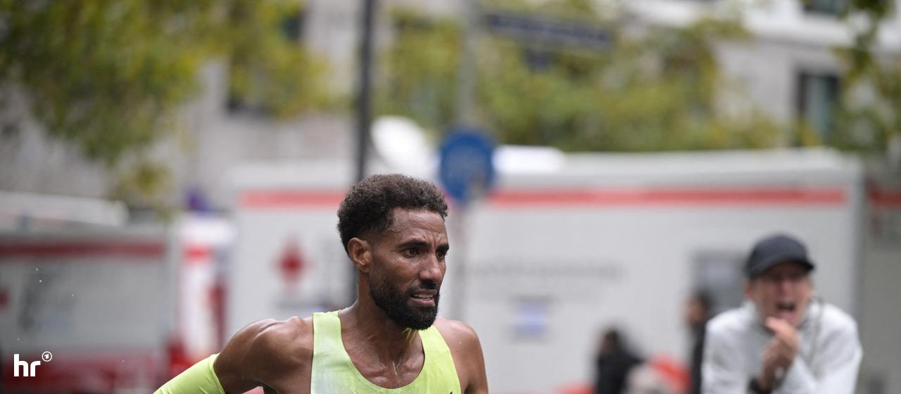 Amanal Petros beim Frankfurt Marathon 2026