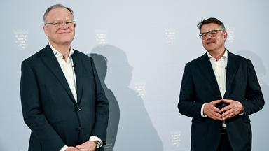 Stephan Weil und Boris Rhein nach einem Treffen im Bundeskanzleramt