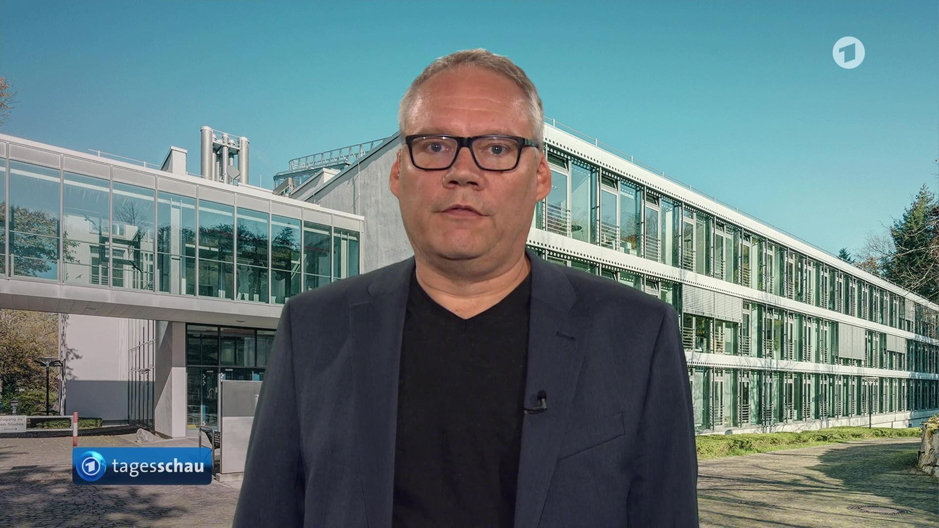 Holger Schmidt, ARD-Terrorismusexperte, mit Informationen über den Tatverdächtigen