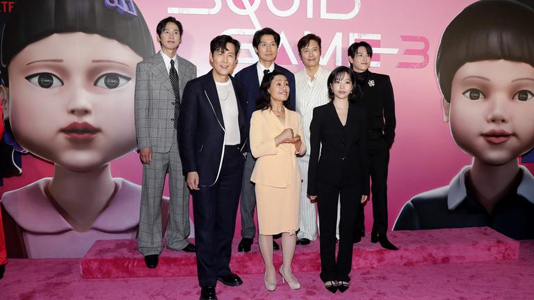 Schauspieler bei der Premiere von Netflix' „Squid Game“ Staffel 3 in NY