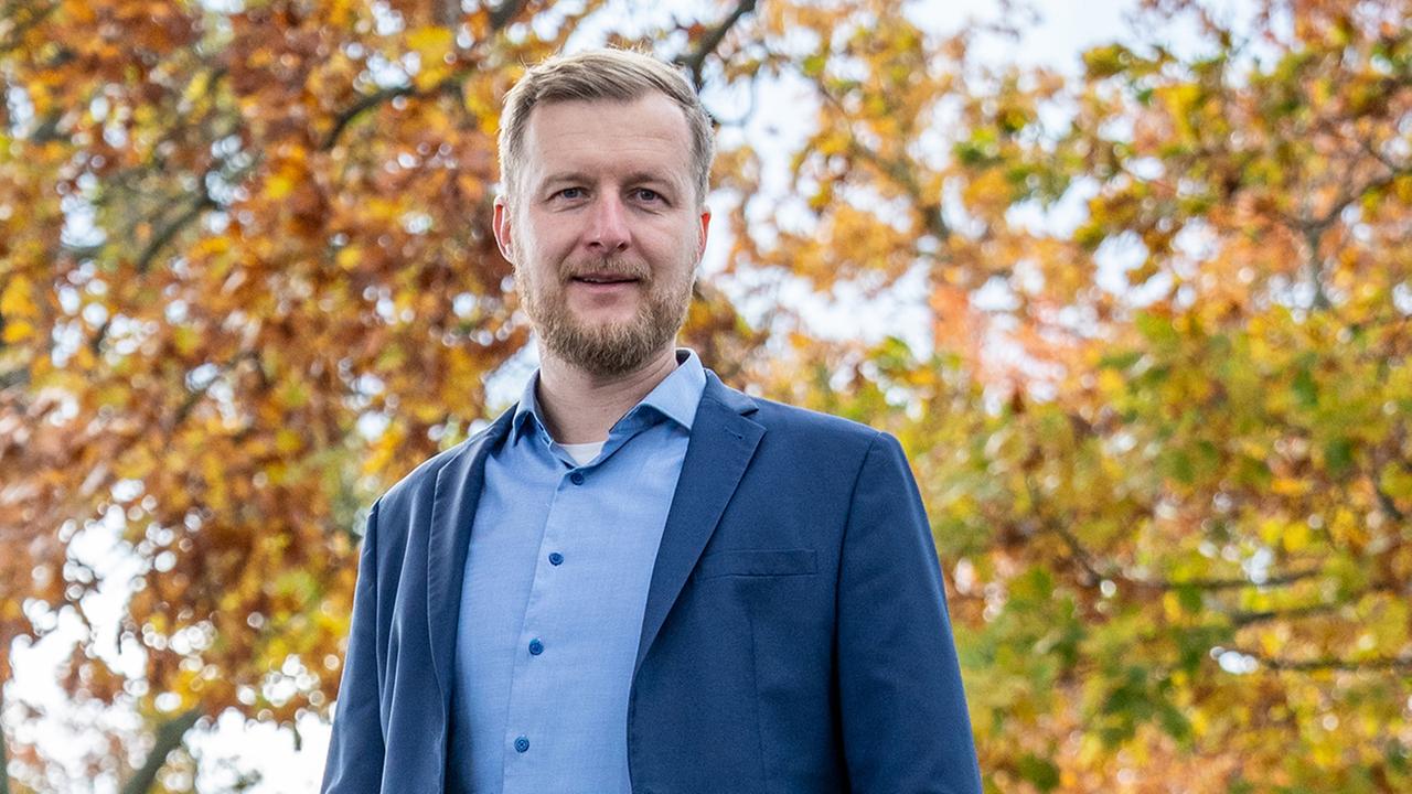 Brandenburg: Knapper Sieg in Stichwahl: CDU-Kandidat Heusler wird neuer  Landrat in Spree-Neiße | tagesschau.de