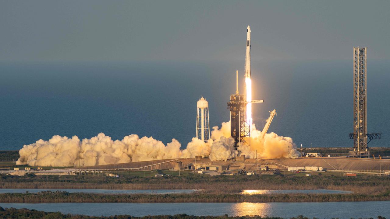 SpaceX: Musk kündigt bislang wohl größten Börsengang an