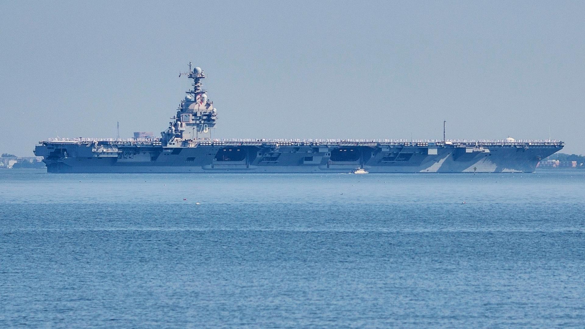 Der Flugzeugträger USS Gerald R. Ford verlässt am 23. Juni 2025 die Naval Station Norfolk (Archiv) | dpa