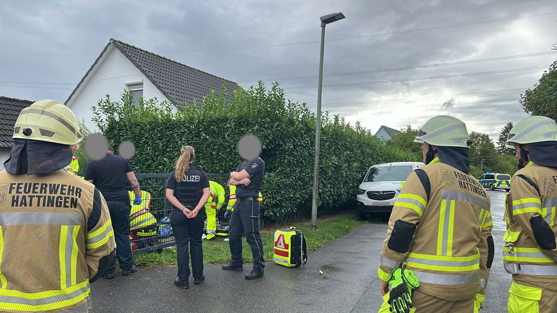 SEK nimmt Verdächtigen fest: Mann in Hattingen mit Axt angegriffen