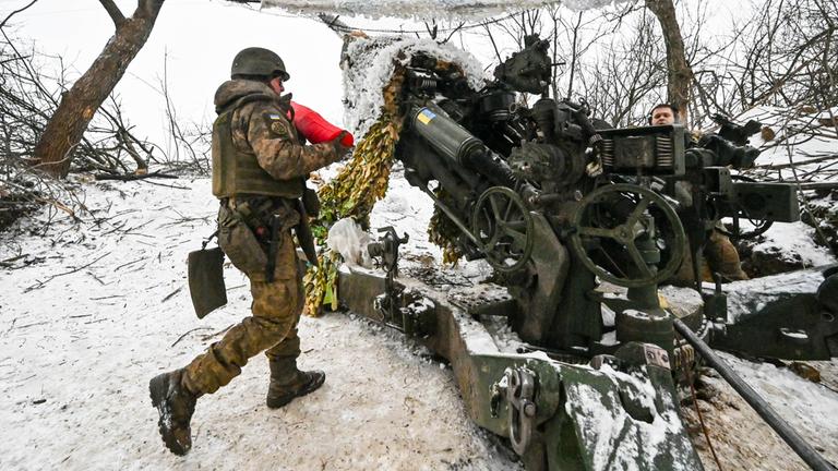 Soldaten der ukrainischen Streitkräfte nahe Saporischschja im Südosten der Ukraine (Archivbild vom 14. Januar 2024)
