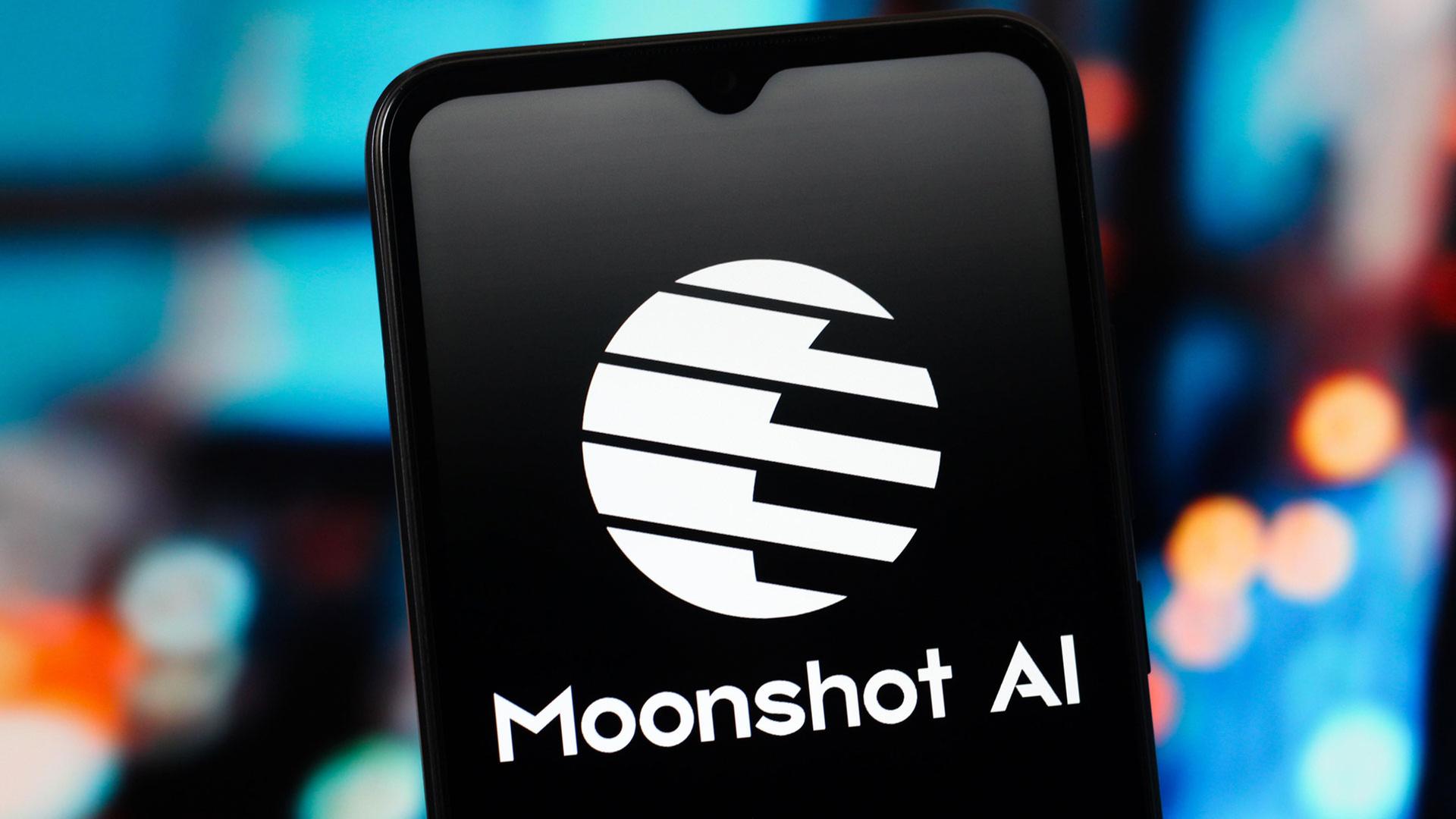  Moonshot AI Logo auf dem Bildschirm eines Smartphones.  | picture alliance / Sipa USA