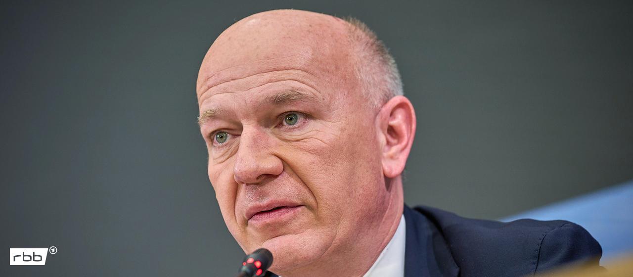 Archivbild: Der Regierende Buergermeister Kai Wegner (CDU) in Berlin am 17.11.2025. (Quelle: Picture Alliance/Christian Ditsch)