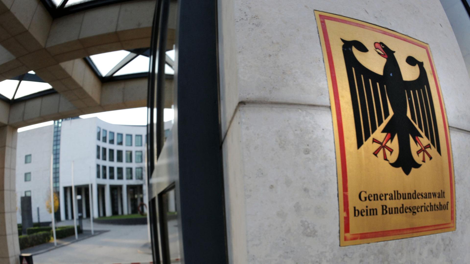 Dienstschild der Bundesanwaltschaft | dpa/Uli Deck