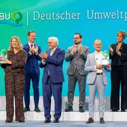 Roda Verheyen, Kai Niebert, Frank-Walter Steinmeier, Alexander Bonde, Klaus Vossenkaul und Mona Neubaur