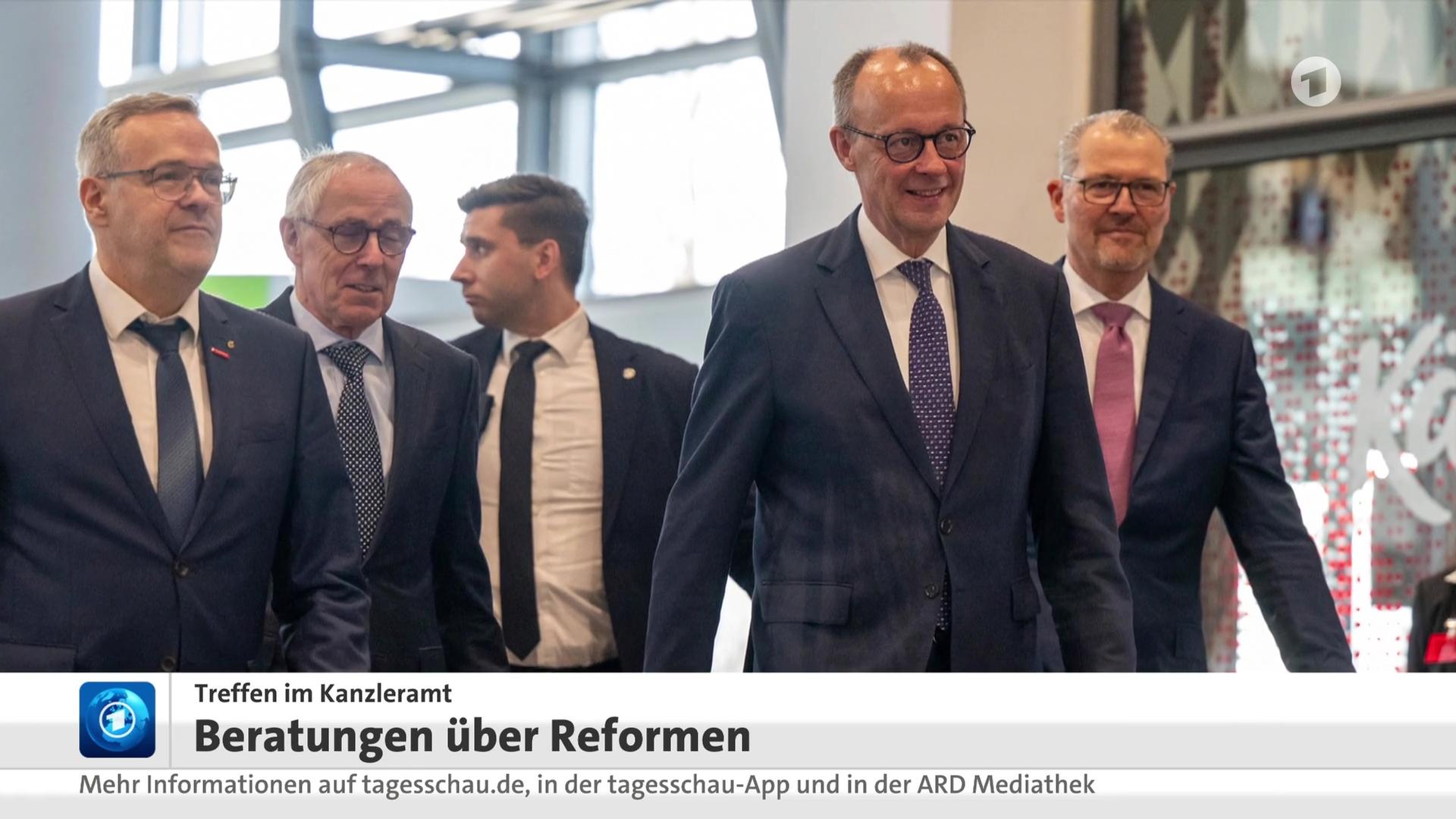 tagesschau in 100 Sekunden