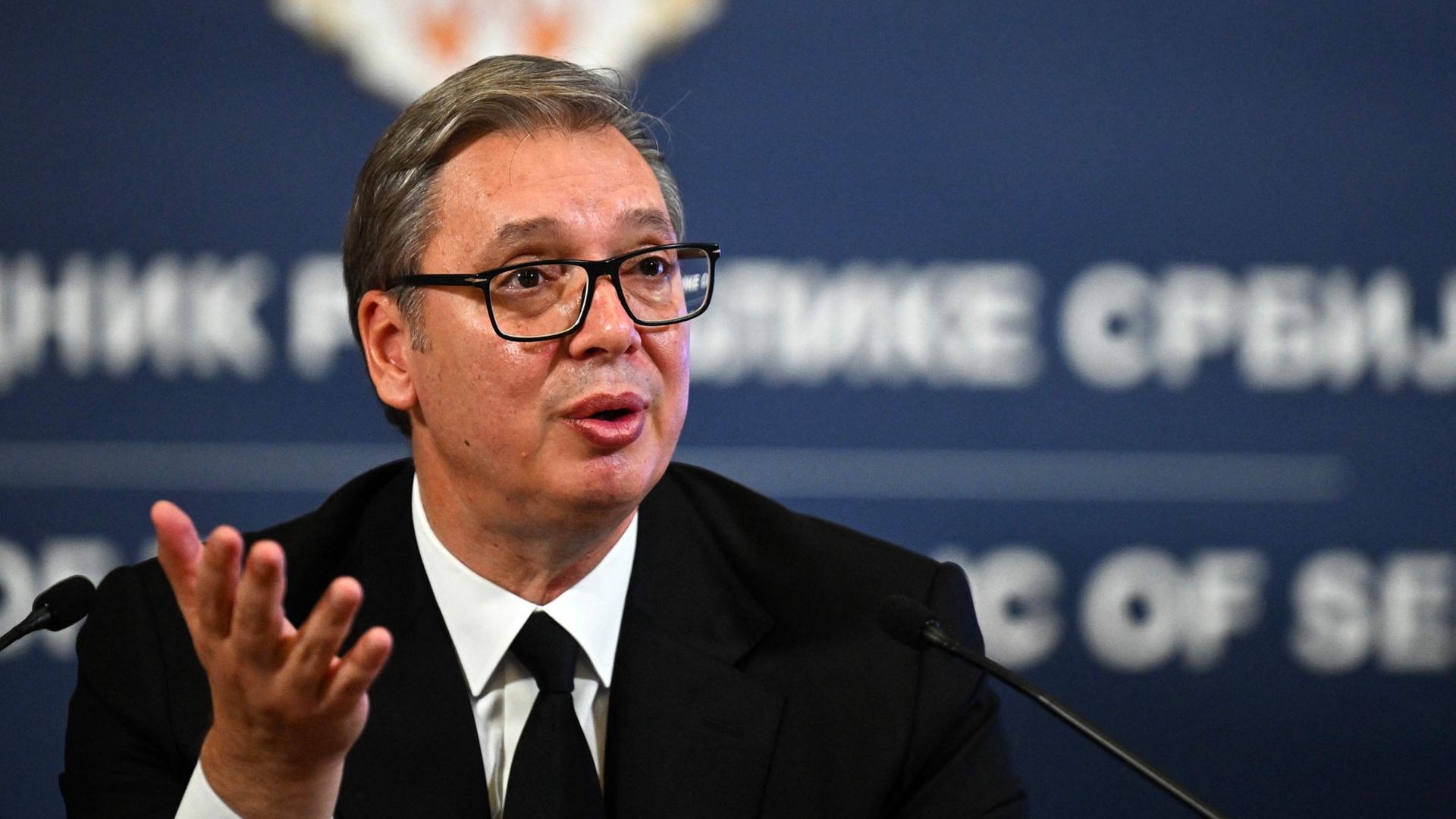 Serbiens Präsident Vucic tritt zurück