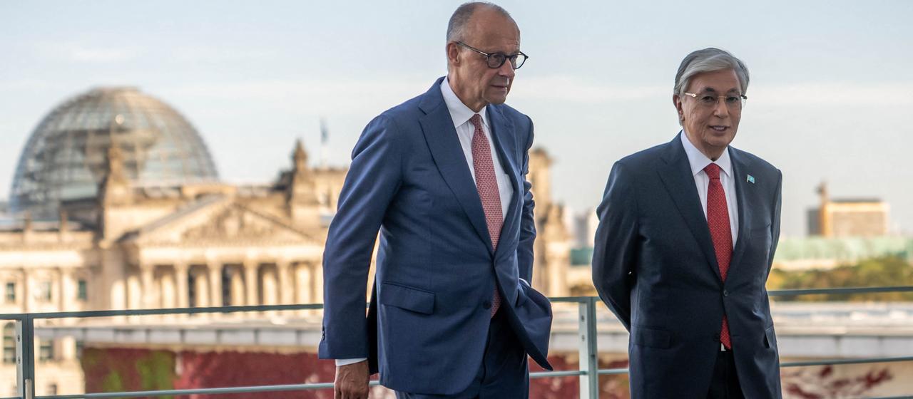 Kanzler Merz mit dem kasachischen Präsidenten Tokajew im Kanzleramt.
