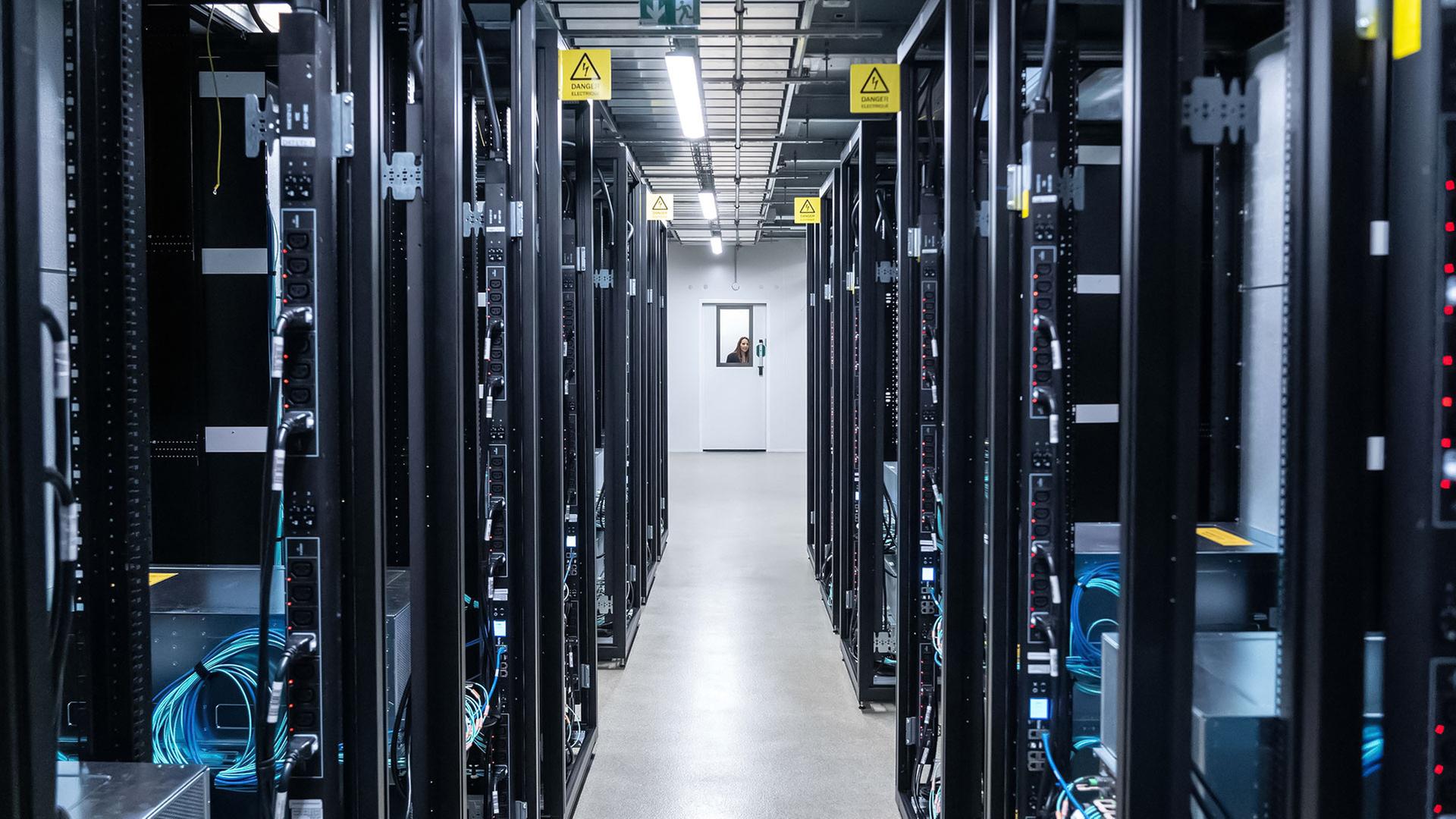 Rechenzentrum der Firma Scaleway in Frankreich | picture alliance / abaca