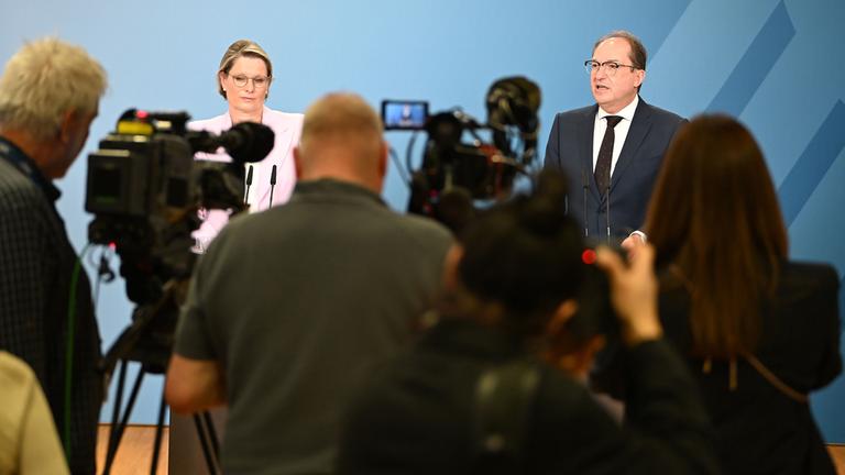 Kabinett bringt Speicherpflicht für IP-Adressen auf den Weg