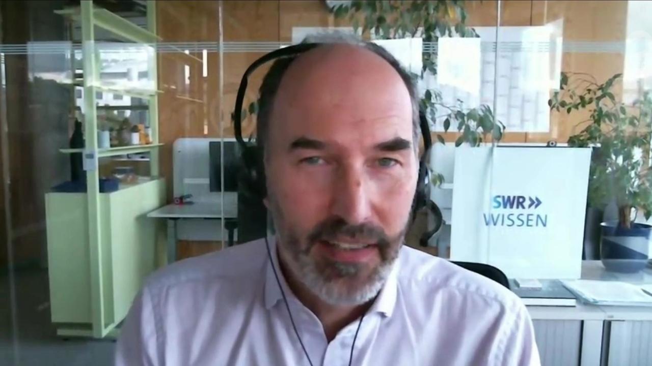 Uwe Gradwohl, SWR Wissenschaftsredaktion, zum ersten privaten Weltraumspaziergang | tagesschau.de