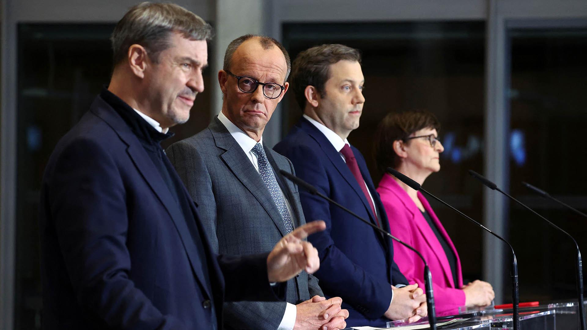 Markus Söder, Friedrich Merz, Lars Klingbeil und Saskia Esken (Archivbild: 04.03.2025) | REUTERS