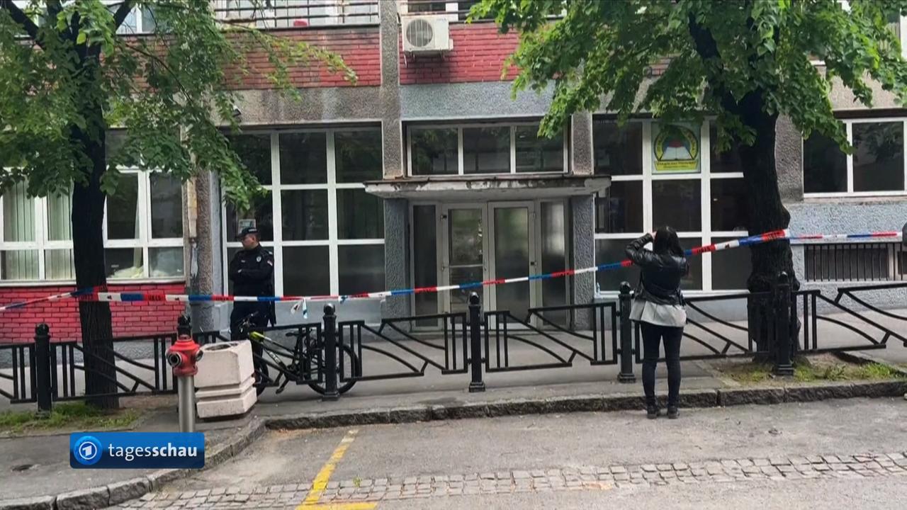 Drama in Serbien Neun Tote an Schule in Belgrad tagesschau.de