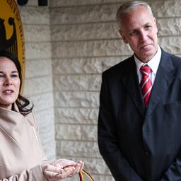 Annalena Baerbock und Amer Nahhas