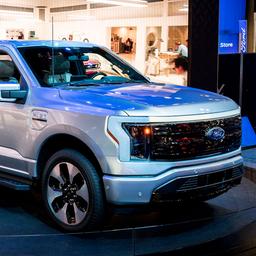 Pickup Ford F-150 Lightning Platinum auf der Internationalen Auto-Show in New York (Aufnahme: April 2022)