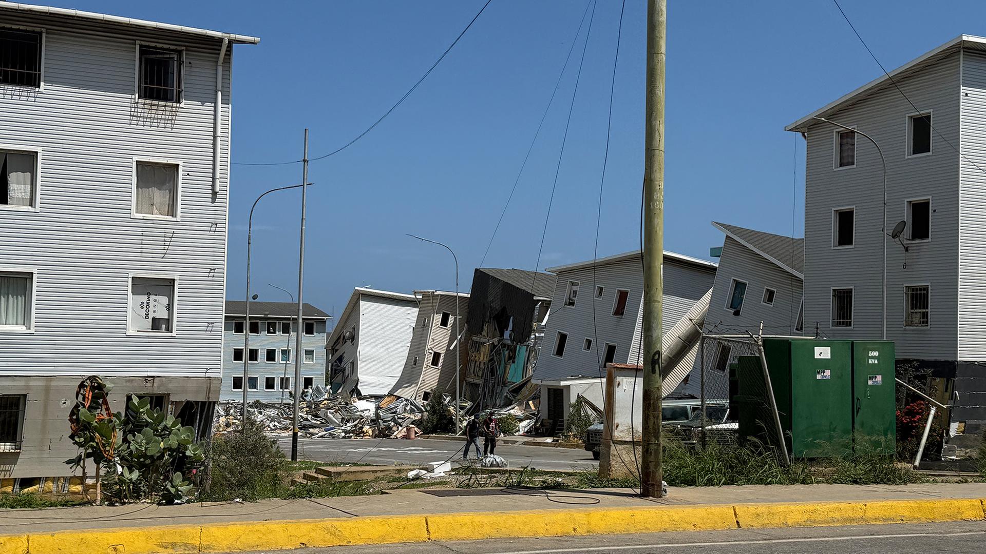 Wut in Venezuela: "Ihr habt Müll gebaut!"